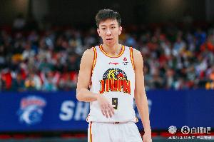CBA官网更新自由球员名单：新增丁皓然 删减苏若禹 仍为10人在列