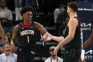 火箭媒体人：阿门三分命中率若上35% 将成NBA前十球员