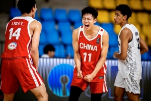 中国U18男篮斩获亚洲杯亚军！