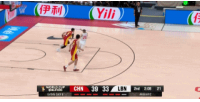 不可阻挡！杨瀚森篮下怼翻防守轻松勾手得分