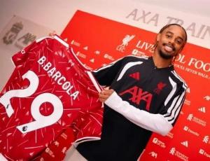 TA：巴尔科拉没选萨拉赫留下的11号，选29号源于FIFA虚拟球员亨特