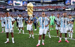奥莱报揭秘：梅西世界杯决赛后就已告知全队决定 很多人没有公开