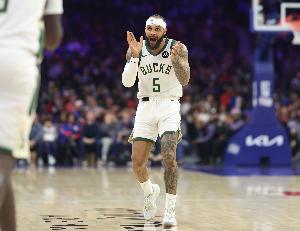 美记：雄鹿因小特伦特合同也遭调查 他们恐对今日的处罚先例担忧