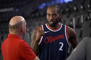 TA记者：快船无权向NBA上诉 球员工会本可寻求仲裁但已接受决定