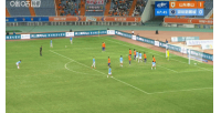 打破两年球荒！戴伟浚推射空门得手，新鹏城1-1扳平泰山