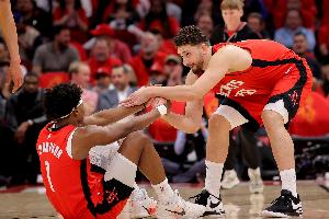 追梦：阿门2亿续约传递了明确信息 他现在就是火箭的绝对门面