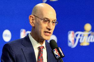 萧华：NBA正与欧洲篮球联赛谈判 未来几周会更新欧洲项目情况