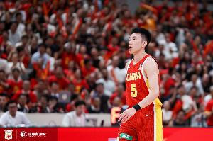 突破优势没能发挥！廖三宁半场5中1仅拿2分3板4助
