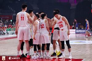 媒体人：中国男篮集训超4个月 队员终于能休息 期待接下来的变化
