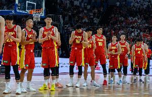 国乒和国篮输日本最大的区别？杨毅：国篮输了没人喊哥哥辛苦了