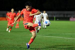 注意停赛风险！U23国足6人身背一黄，包括杨希、张玉宁和主教练