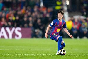 伤病+竞争激烈！马卡：22岁加维本赛季仅上3场，但弗里克仍关照他