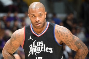 塔克谈NBA82场常规赛：听起来很疯狂 但每天都在实现自己的梦想