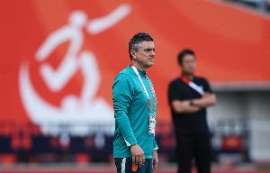 津媒：如果一切顺利，安东尼奥的去向之一是接手新一届U23国足