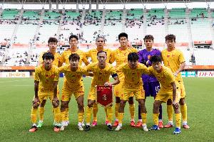 争铜牌！新黄河：国足昨夜“现眼”后，亚运队今日力争“露脸”