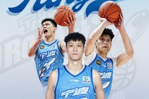 高效！栾利程8投7中&三分3中2得到16分4板1助