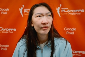 韩旭：希望有机会再来WNBA 我在这学到很多 也把经验带到了国家队