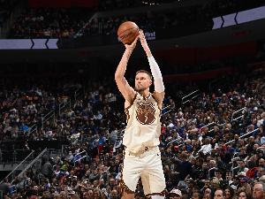 今天未参加训练！科尔：目前还没收到波尔津吉斯的具体消息