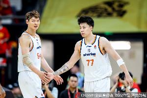 CBA揭幕战大名单：王哲林贺希宁在列 拉塞尔将迎CBA常规赛首秀！