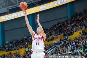 媒体人：山西队很多环节进步显著 这个赛季的成绩肯定会不错