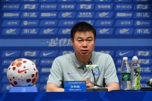 于根伟：下半赛季我还是比较坚定，很幸运所有的决策都是正确的